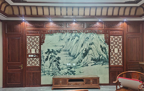 浦北中式仿古别墅客厅背景墙花格木作装饰